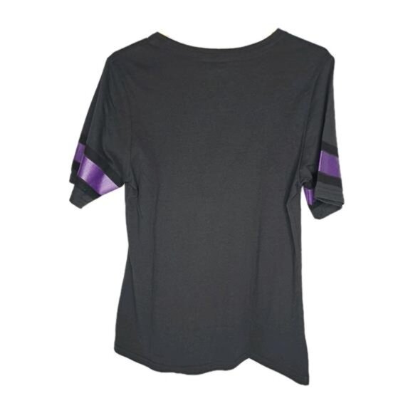 Girls Youth Bat Signal Short Sleeve Batman Shirt Sz 19 XXL Purple Black EUC - Picture 4 of 5